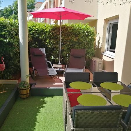 Romantisme Et Glamour 2 Avec Spa , Clim Et Jardin Dijon Exterior photo